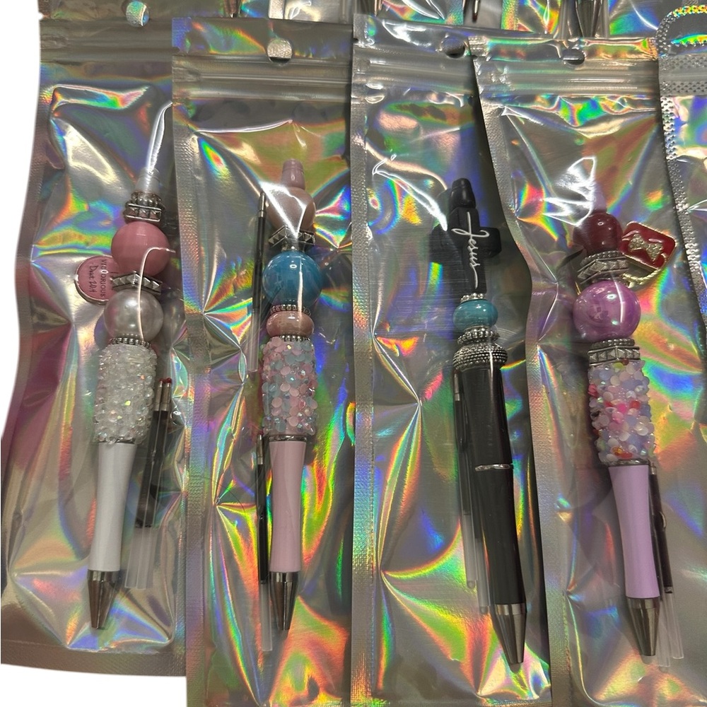 She signs it Collection By Tolee Dezigns- Handcrafted Beaded Pens - Picture 8 of 8